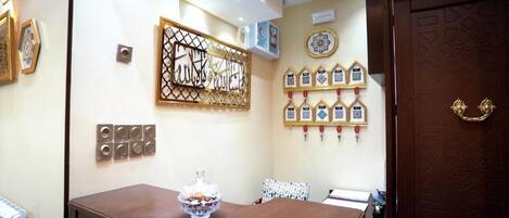 Quadruple Room | Lobby