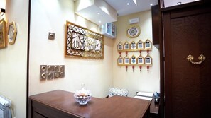 Quadruple Room | Lobby - DORTOIR25 CONSTANTINE (Constantine)