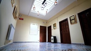 Quadruple Room | Interior - DORTOIR25 CONSTANTINE (Constantine)