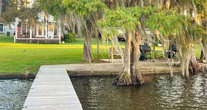 Private Boat Ramp | Large Dock | 2 Ensuite Baths