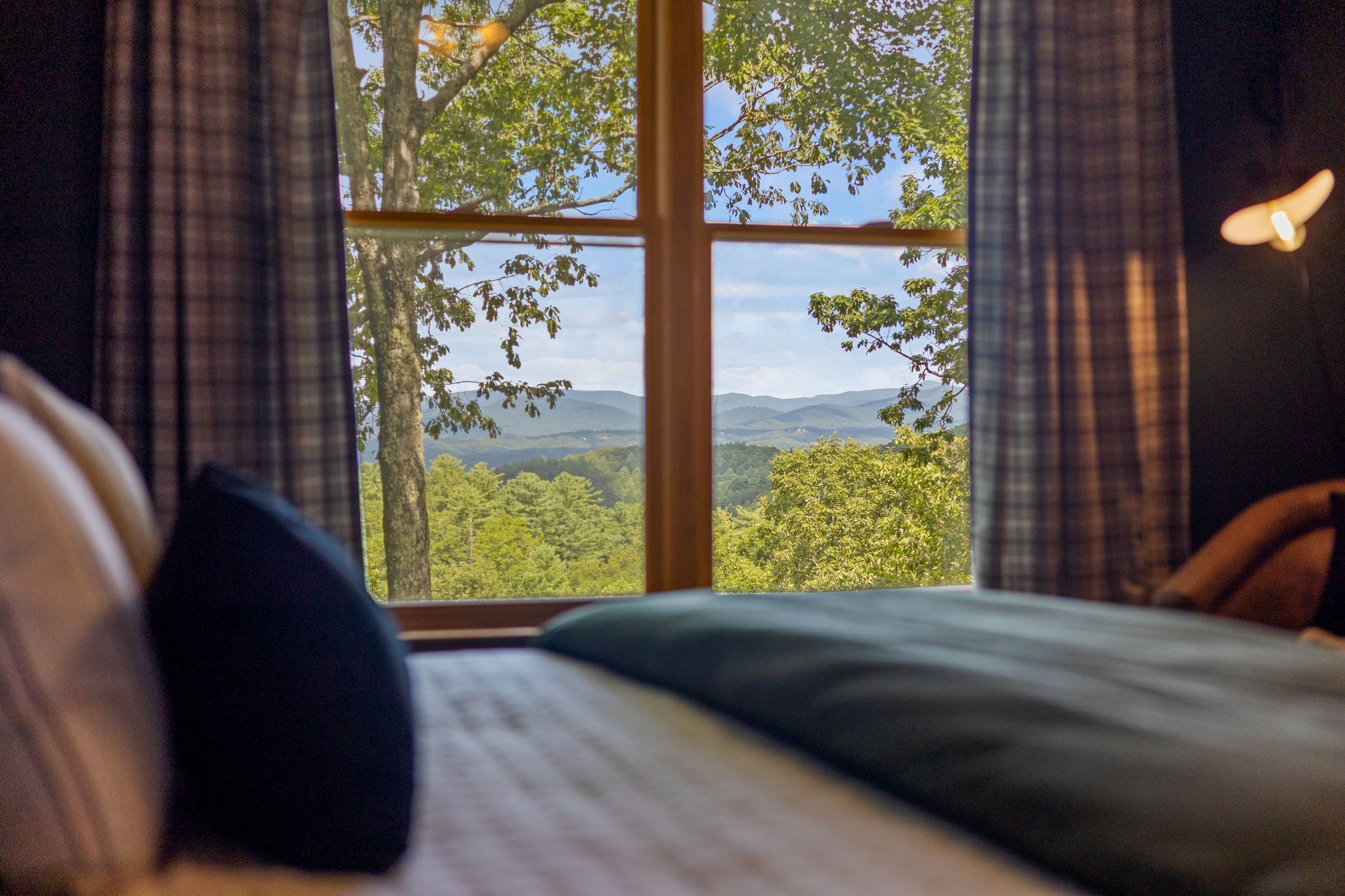 Bureau, fer et planche à repasser, lit parapluie, Wi-Fi gratuit