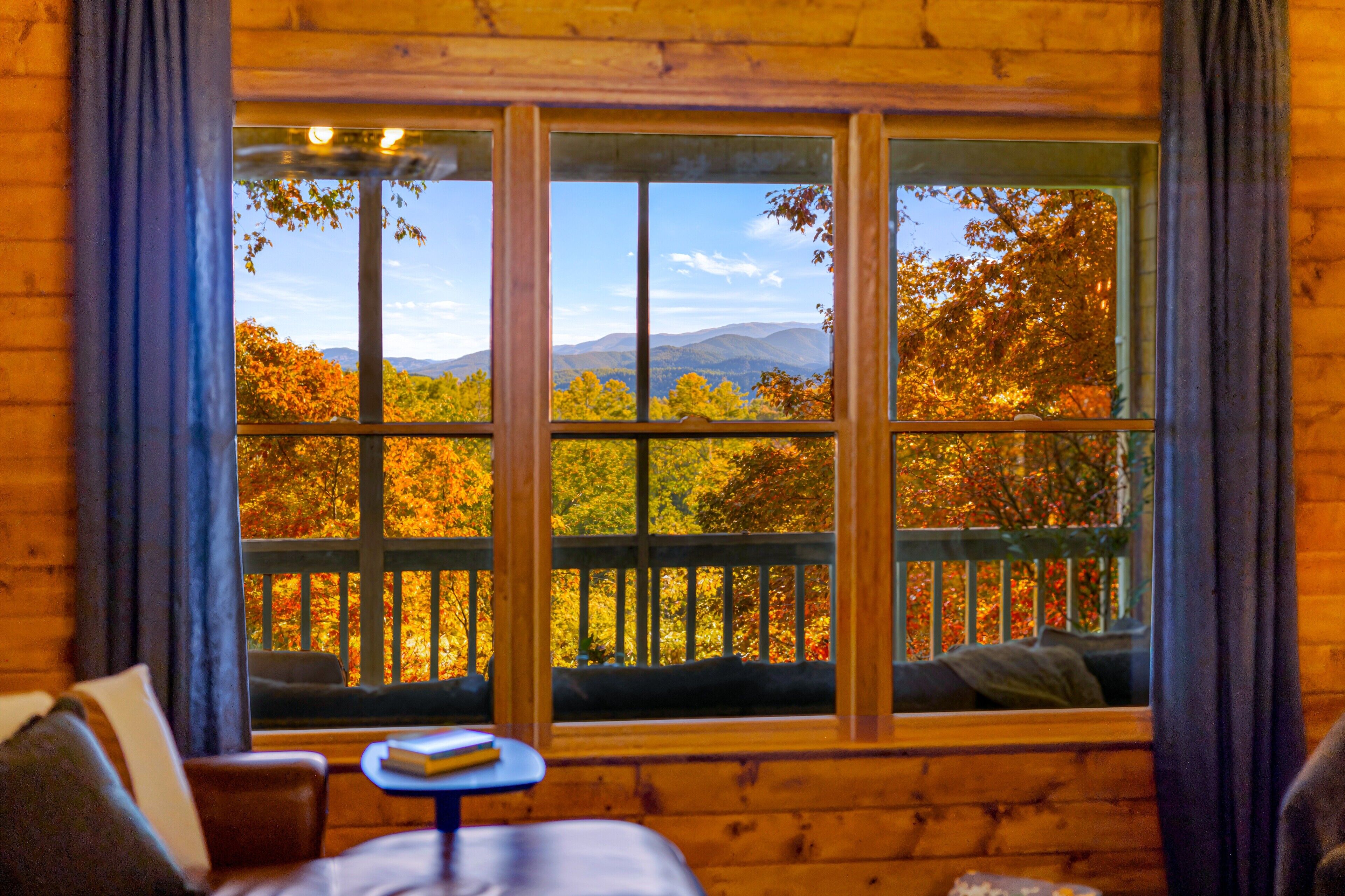 TV connectée, cheminée, jeux vidéo, espaces bureaux