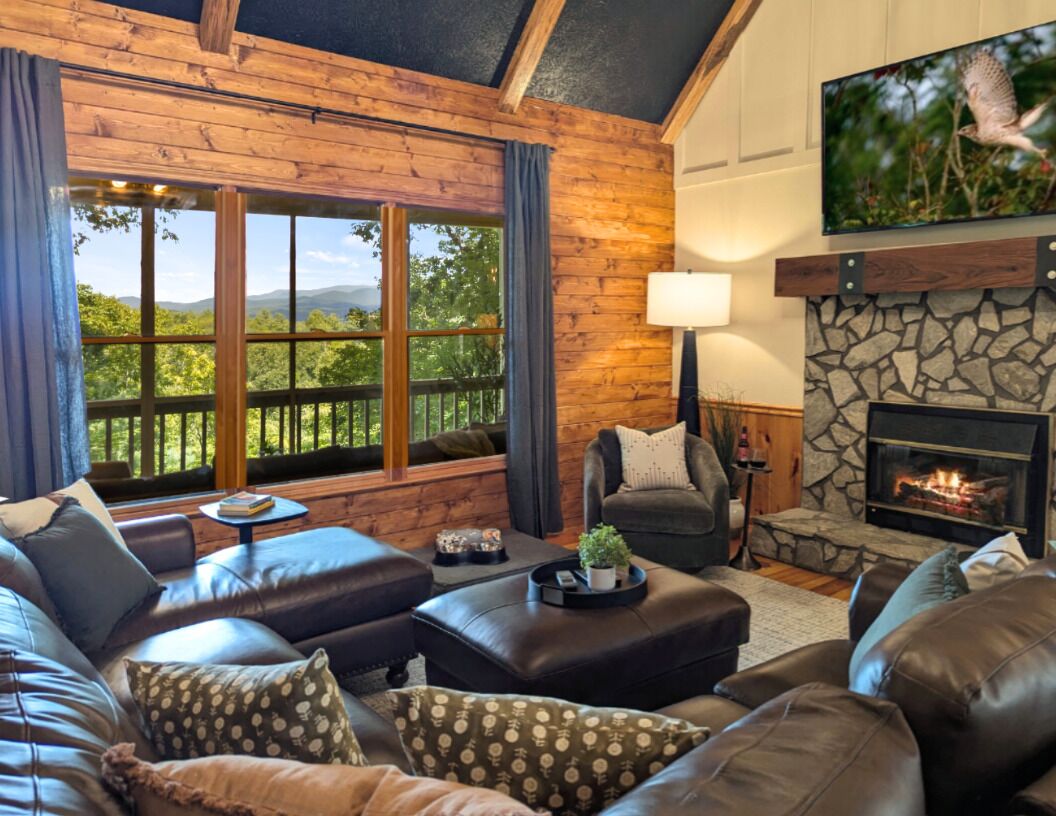 TV connectée, cheminée, jeux vidéo, espaces bureaux