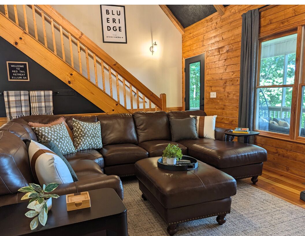 TV connectée, cheminée, jeux vidéo, espaces bureaux