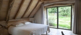 La Saugette Guest Room with Private Terrace, Shared Garden, and Wi-Fi