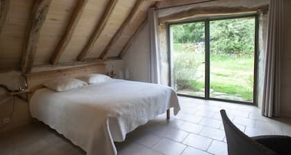 Chambre dâhĂŽtes « La Saugette » avec terrasse privĂ©e, jardin commun et Wi-Fi