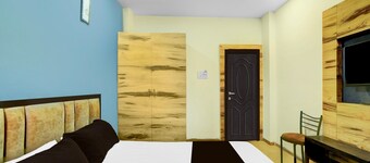 Collection O Vrindavan Palace Colony