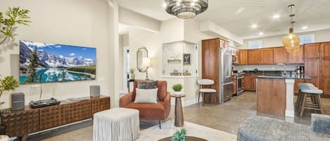 House, Multiple Beds, Patio, Garden View (233 Urban Prairie Street) | Living area | Video game console