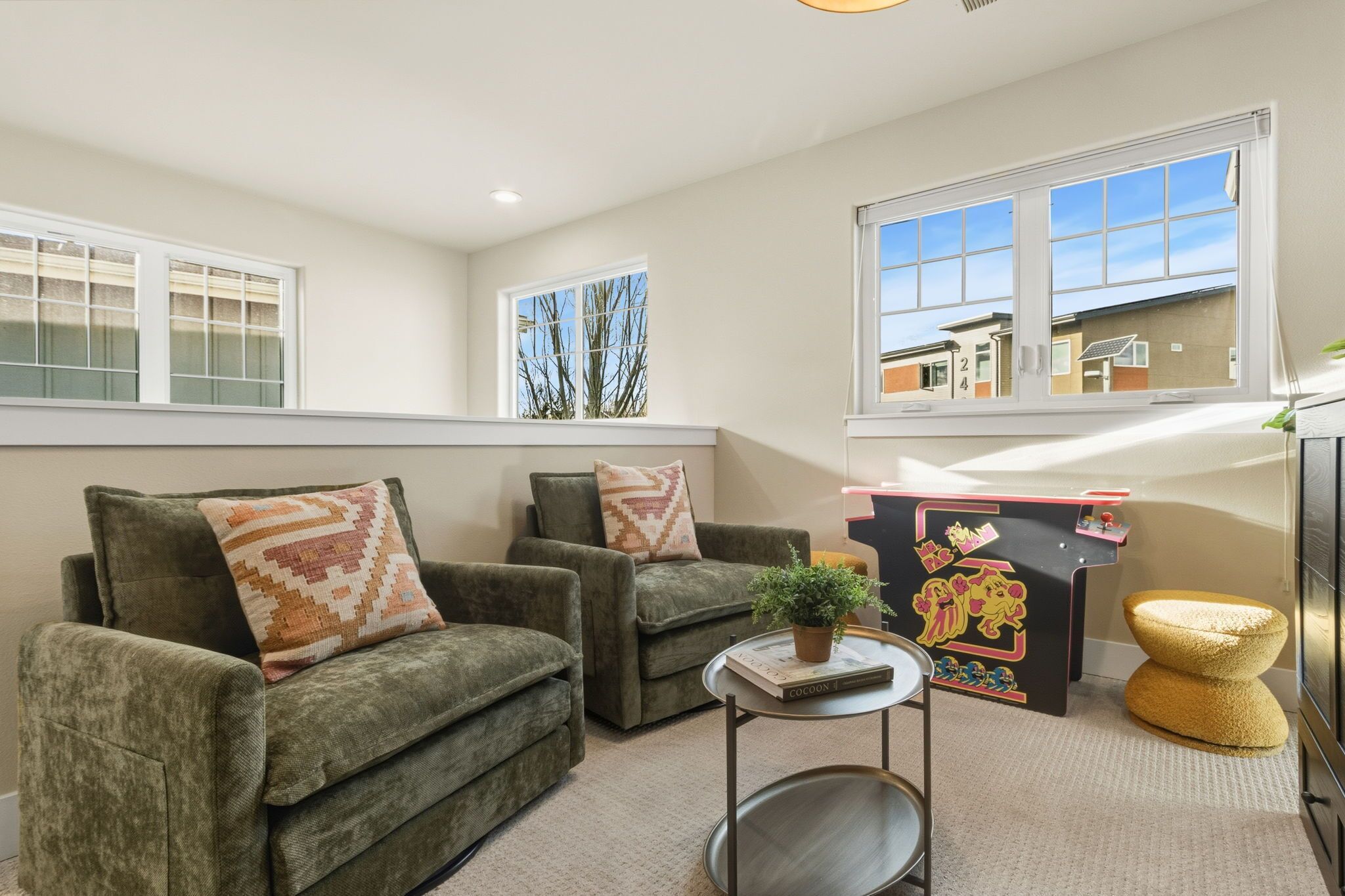 House, Multiple Beds, Patio, Garden View (233 Urban Prairie Street) | Interior