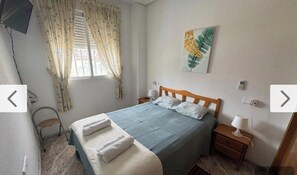 Iron/ironing board, WiFi, bed sheets - Ideal vacation apartment for a family (Torrevella)