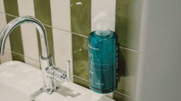 Chambre Double Supérieure | Salle de bain