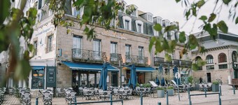 Hôtel Les Grands Voyageurs