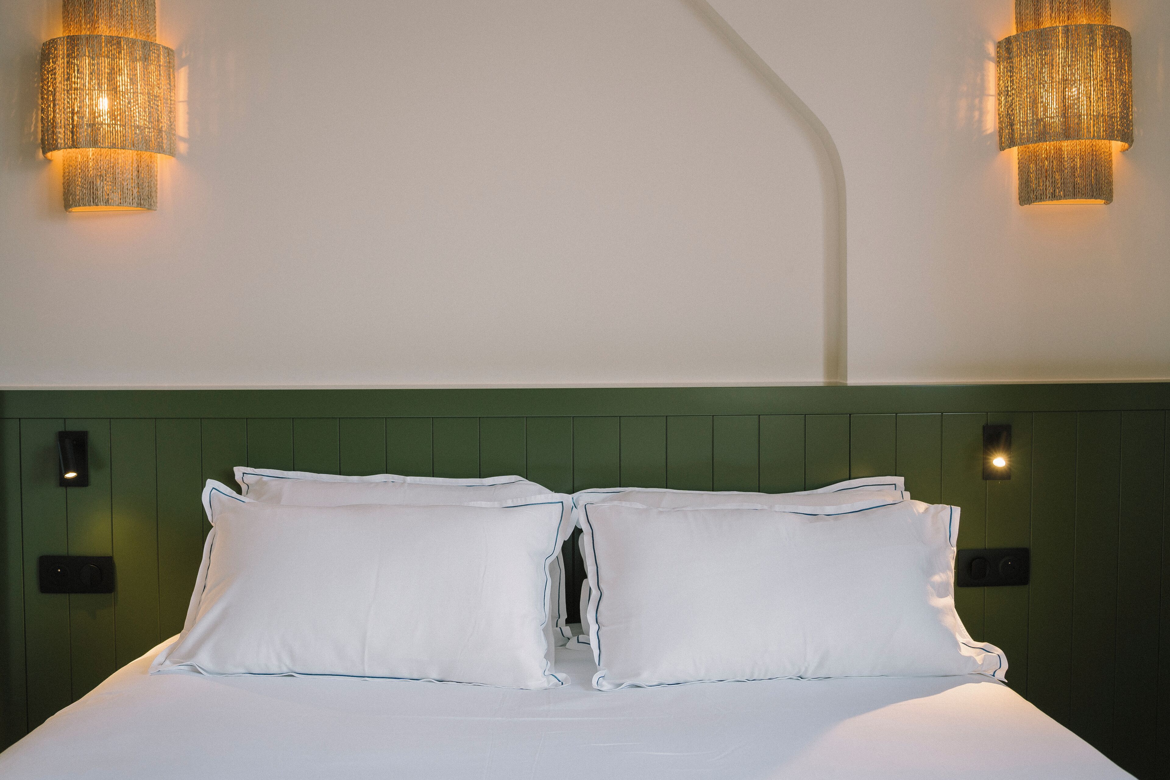 Työpöytä, ilmainen Wi-Fi