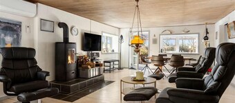 Cozy Summerhouse in Ag