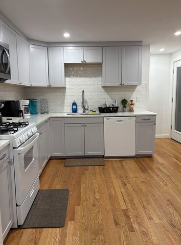 Comfortable 3 bedroom home in accessible location