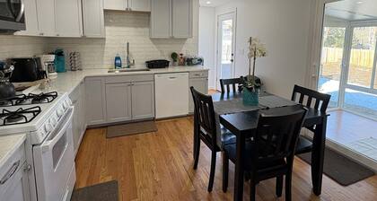 Comfortable 3 bedroom home in accessible location