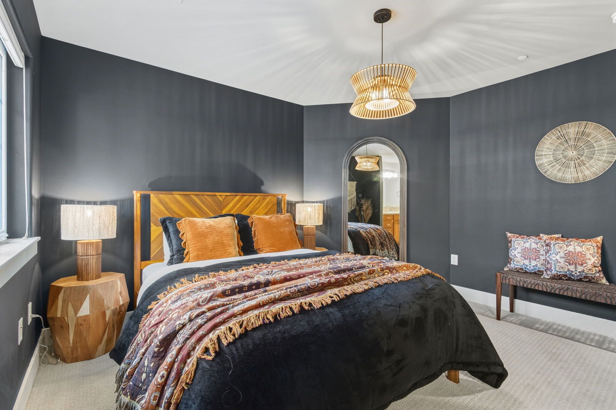 Maison, plusieurs lits, patio, vue jardin (233 Urban Prairie St. - Main/Unit B)