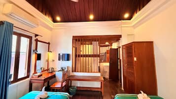 Deluxe Double or Twin Room, Patio, Garden View