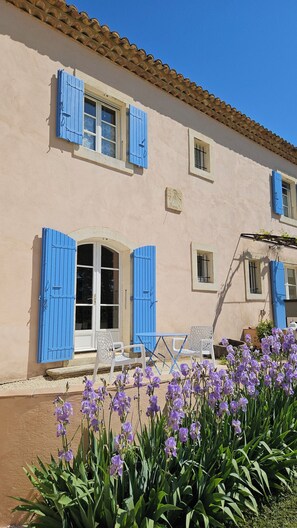 Exterior - La Ramade (Tulette)