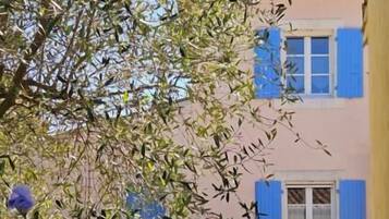 Comfort Triple Room, Garden View | Exterior detail