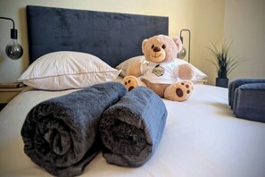 3 bedrooms, WiFi, bed sheets - L'ECRIN IN SARLAT - DOWNTOWN ON FOOT (Sarlat-la-Canéda)