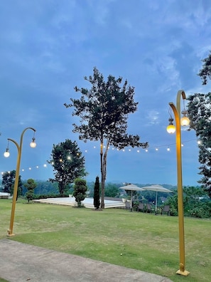 Property grounds - River valley resort (Phu Phiang)
