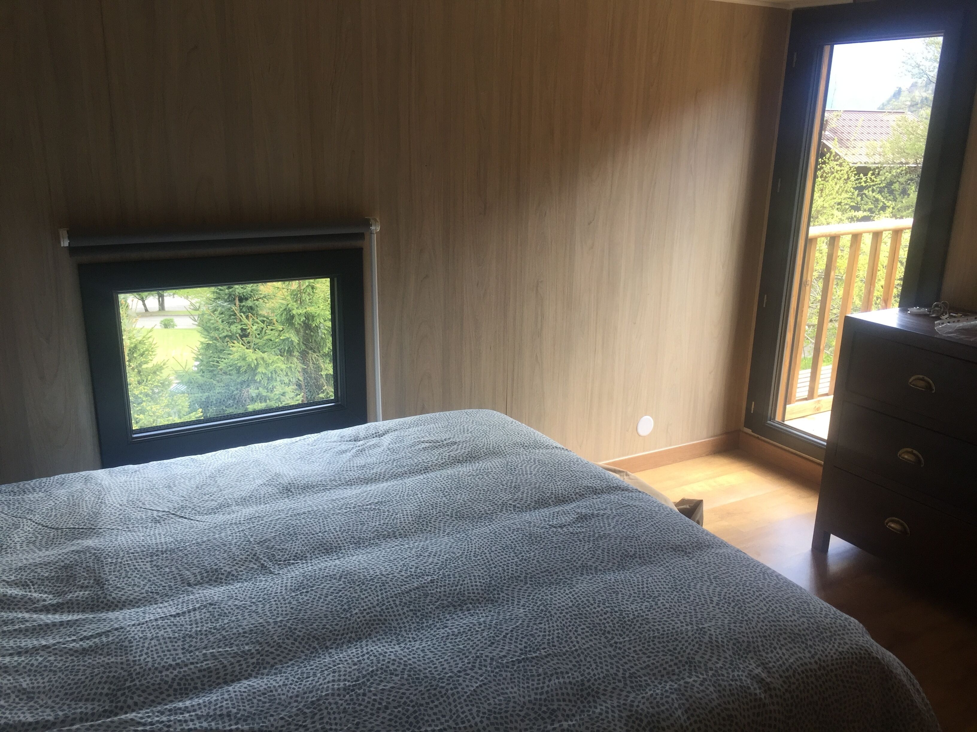 Strygejern/strygebræt, internetforbindelse