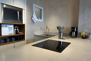 Comfort Apartment | Private kitchen - Guarapari Center Aparts (Guarapari)