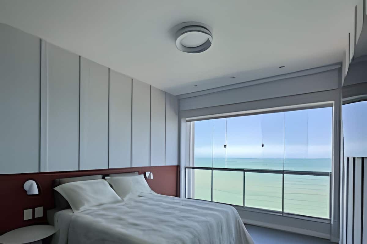 Comfort Apartment | Blackout curtains, iron/ironing board, free WiFi