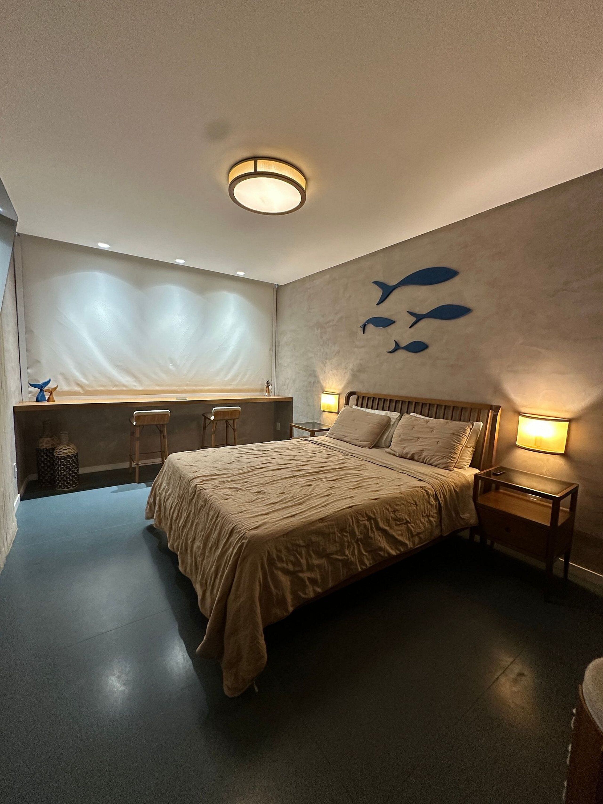Comfort Apartment | Blackout drapes, iron/ironing board, free WiFi