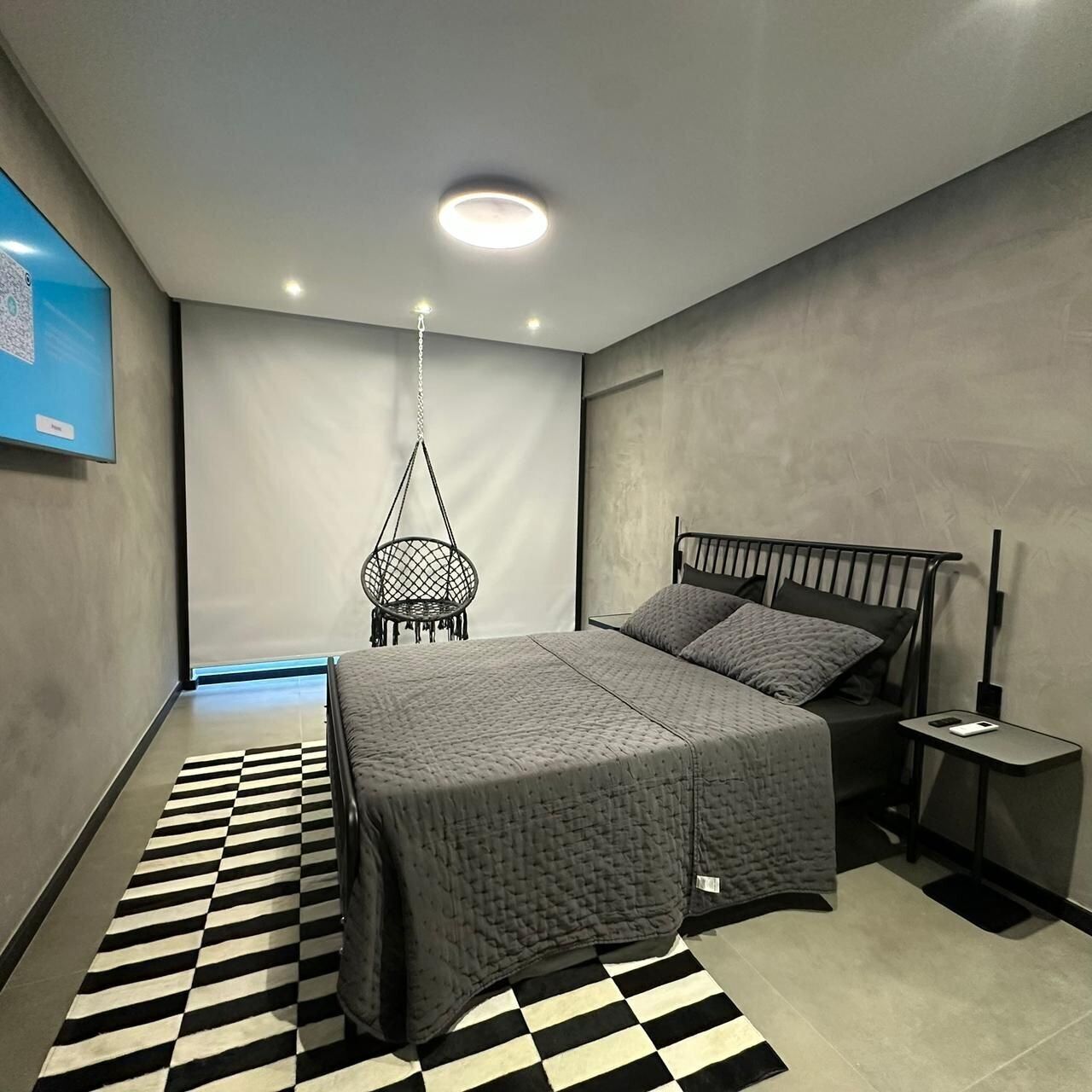 Blackout drapes, iron/ironing board, free WiFi