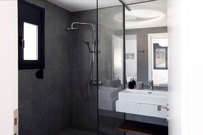 Hair dryer, towels - 5 Bedroom Villa Aires (Vrachasi)