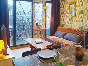 TV - Le Nautilus by Interhome (Agon-Coutainville)