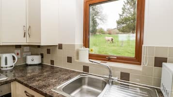 Utensilis de cuina, vaixella i coberteria