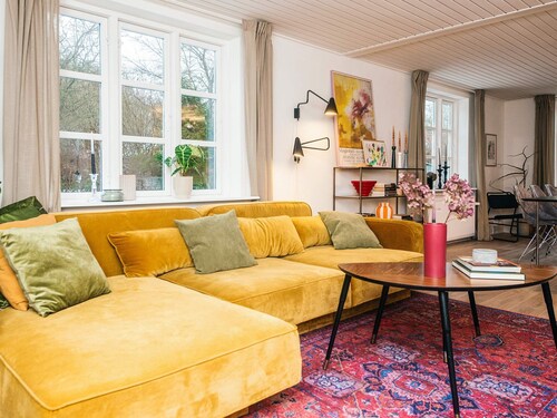 Nature Escape: Forest & Lake Access