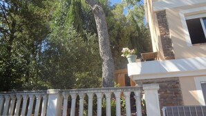 Property grounds - Apartment 3 minutes' walk from Fournas beach (Saint-Raphaël)
