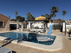 Imagen sin descripción, 4 de 66, botón