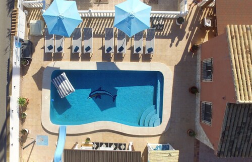 Luxury family villa with private saltwater pool & casita near Alicante