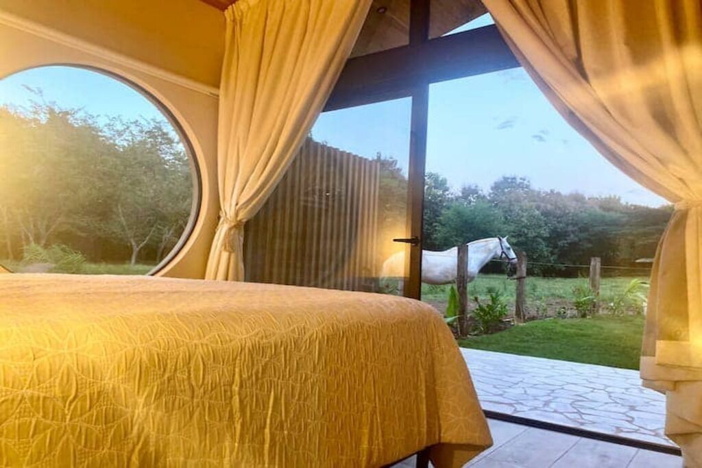 Fer et planche à repasser, Wi-Fi, draps fournis