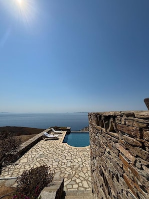 Villa | 6 bedrooms - Kea Infinity View Villa (Kea)