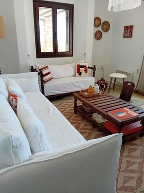 Villa | 6 bedrooms - Kea Infinity View Villa (Kea)