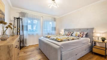 1 bedroom, soundproofing, WiFi, bed sheets