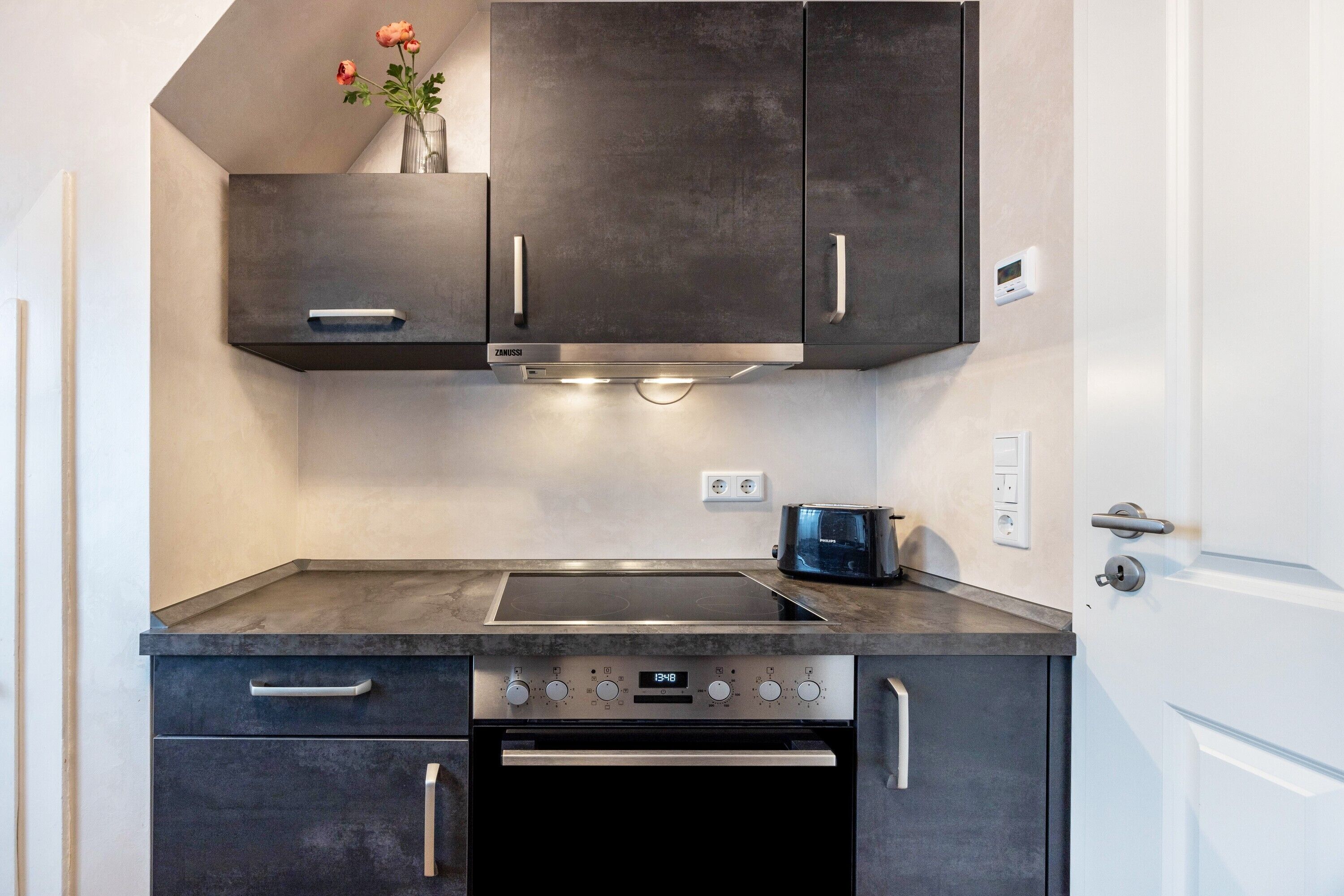 冰箱、烤箱、炉灶、洗碗机