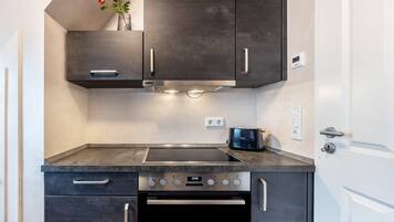 冰箱、烤箱、炉灶、洗碗机