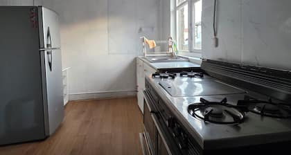 Room with balcony downtown Punta Arenas