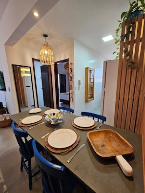 Dining - Steps from Blue Flag Tombo Beach (Guarujá)