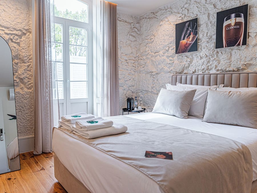 Double Room, Balcony, Garden View | Soundproofing, iron/ironing board, free WiFi, bed sheets