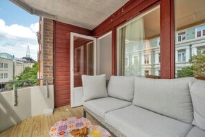 Terrace/patio - Modern city center apartment with sunny balcony (Oslo)