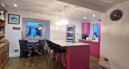 Seaside Escape in Deal, Cozy 2 Bedroom