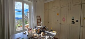 Interior - MAISON BONHEUR authenticity and breathtaking view Mont Ventoux,  10 pers. max (Visan)